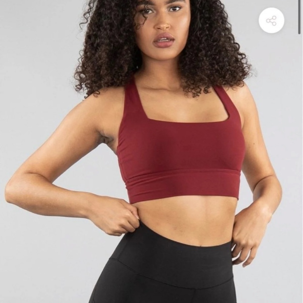 Revolution bra buffbunny cabernet